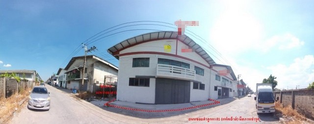  รหัสทรัพย์ (Code ID) :  PM-NSMEF0006  ราคา   9,130,000 บาท (ราคาต่อรองได้) ▸ เนื้อที่   180 ตร.ว (1 งาน / 80 ตร.ว) พื้นที่ใช้สอย - ตารางเมตร   ▸ - ห้องนอน - ห้องน้ำ           ▸ 1 ที่จอดรถ   โรงงานหันไปทางทิศ   พิกัดทรัพย์ :  https://maps.app.goo.gl/AHvTMyKZL1eYeuH86  สถานที่ใกล้เคียง ▸ใกล้ตลาดลำลูกกาพลาซ่า ▸ใกล้บิ๊กซี ลำลูกกา 2 (คลอง4) ▸ใกล้ตลาดเอซี ลำลูกกา คลอง 4 ▸ใกล้โรงพยาบาลสินแพทย์ ลำลูกกา  สอบถามเพิ่มเติม / นัดชม โทร. 097-419-5982(พลอย) โทร. 096-932-4624(อ�