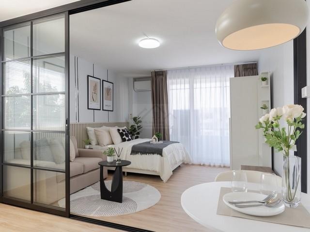 PB5946ขาย คอนโดซิตี้วิลล่า ลาดพร้าว 126 ชั้น 5 ตึกG2 รีโนเวทพร้อมเข้าอยู่ ติดต่อ คุณปอ : 061 619 8565ID line: 061 619 8565แอดไลน์กดที่ลิงค์นี้ได้เลยครับ : https://line.me/ti/p/zu0mm-ozFXติดต่อ คุณบิว : 081 252 3279 ID line: 061 787 9691แอดไลน์กดที่ลิงค์นี้ได้เลยครับ : https://line.me/ti/p/SR5Ehdv_q-ราคาขาย 1,290,000 บาท ฟรีโอนคอนโดซิตี้วิลล่า ลาดพร้าว 126 รีโนเวทพร้อมเข้าอยู่- พื้นที่ใช้สอย 32.88 ตารางเมตร- ชั้น : 5 อาคาร G2- ระเบียงห้องทิศตะวันตก- ค่าส่วนกลาง 600 บ./เด