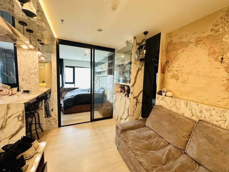 CH1139 ให้เช่าคอนโด LIFE ASOKE ติดรถไฟฟ้า 3 สาย เฟอร์พร้อมเข้าอยู่