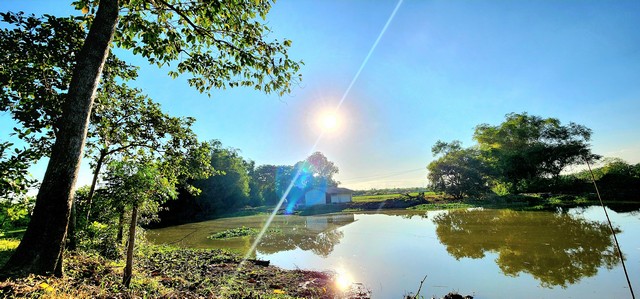 ขายที่ดินติดน้ำติดคลอง องครักษ์ คลอง 15 นครนายก*** ขายราคาไร่ละ 2.5 ล้านบาท ( มีเนื้อที่ 3-2-33 ไร่ ) ****ขายที่ดินติดน้ำวิวคลอง 3 ไร่ องครักษ์ คลอง 15 หน้าน้ำวิวสวย ด้านหน้าติดถนนลาดยาง ทำเลค้าขาย เหมาะปลูกบ้านสวน ยามเกษียณ ทำคาเฟ่ทำร้านอาหาร ทำรีสอร์ทที่ตั้ง : นย.3004 ตำบล ชุมพล อำเภอองครักษ์ นครนายก 26120ขายที่ดิน เนื้อที่ 3-2-33 ไร่  ด้านหน้าติดถนนลาดยาง ข้างหลังติดคลอง- กว้าง 33  ม. �