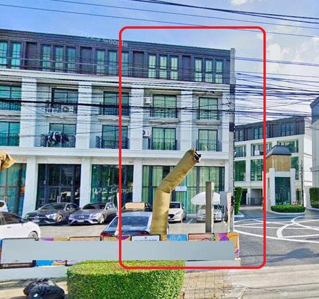 อ่อนนุช-พัฒนาการ ให้เช่าอาคาร 4.5 ชั้น 648 ตร.ม. BTS สีเหลือง ศรีนุช 800 ม. 58ตร.ว. มีลิฟท์ในตัว   Home Office ระดับพรีเมียม 159,998บาท-เดือน 6-7คัน ติดถนนOnNut-Pattanakarn. 4.5-story building for rent, 648sq.m. BTS Yellow Line SriNut 800m 58sq.wa. Premium home office with elevator. 159,998THB-month. 6-7 parking spaces. Roadside สุขุมวิท 77 แขวงประเวศ เขตประเวศ กรุงเทพมหานคร 10250VDO 1 minshttps://youtube.com/shorts/U5lzhRTV450ให้เช่าอาคาร Home Office หรูอาคาร 4.5 ชั้น พื้นที่ใช้สอย 640 ตร.ม. มีลิฟท์ในตัว รายละเอียดอาคารหน้ากว้าง 8 ม.ที่จอดรถภายใ�