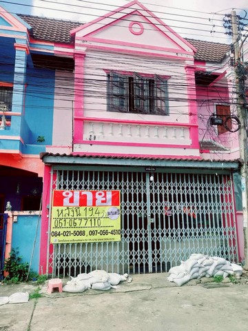 ZK588หมู่บ้านสุขสวัสดิ์ วิลล่า7ตำบลนครสวรรค์อำเภอเมืองนครสวรรค์จังหวัดนครสวรรค์เนื้อที่19.4ตารางวาด้านหลังต่อระเบียงสถานที่ใกล้เคียงอยู่หลังMcdonaldตรงข้ามเซ็นทรัลไกล้ big c 1ห่างโรงบาลปากน้ำโพ 400เมตรตรงข้ามหนองสมบูรณ์พิกัดhttps://www.google.com/maps?q=15.70103143,100.11344326ราคา 1,400,000 บาทสนใจติดต่อ คุณมนตรี 061-0677110คุณอาร์ม 084-0215068