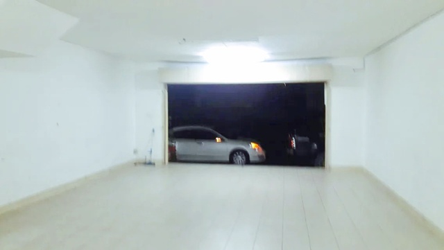 ปั๊ม ปตท. 3 นอน 2 น้ำ ไม่มีเฟอร์ฯ 20 ตร.วา. 160 ตร.ม. รร.นานาชาติสารสาสน์วิเทศศึกษา 3 กม. ทำเลดี ติถนนใหญ่  เหมาะกับค้าขาย 5,999 B-M.ประชาอุทิศ-สุขสวัสดิ์ 550 ม. ให้เช่าอาคารพาณิชย์ 2 ชั้น วัตสัน วิลเลจ ฮับ ประชาอุทิศ 2.0 กม. ถ.ประชาอุทิศ-สุขสวัสดิ์PTT Pracha Uthit Suksawat 550m. 2-story commercial building for rent 3 bed 2 bath unfurnished 20 sq.wa. 160 sq.m. Sarasas Witead International School 3 km. Good location on main road suitable for business. 5,999 B-M. Watson Village Hub Pracha Uthit 2.0 km. Pracha Uthit-Suksawat Rd. แยกประชาอุทิศ 90 ประชาอุทิศ-สุขสวัสดิ์