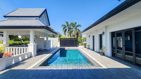 Sub1458Escape to Your Private Sanctuary: A Luxury Pool Villa in Hua Hin.Promotion: Sale 7.9 MBRent 50,000 THB/MonthTenure: FreeholdFeatures: Land area: 100 sq.wa, 400 sq.m Living space: 180 sq.m 3 bedrooms with 2 bathrooms Saltwater medium size pool (4x8×1.7m). CCTVNew electrical wiring, certified by an electrical engineer.Locationhttps://maps.app.goo.gl/QhNzYAS6pNAvF5H78102/38 Hua Hin Hillside Hamlet 1, Bofai, Hua HinContact       Khun Isabella 080 858 3199 (English)       Khun Pun 097 267 1306 (Thai/English)WhatsApp: +44 746 998 6388FB: osborne hikes  (Owner)IG: prapassri_c