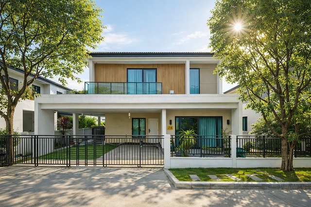 ให้เช่าบ้านเดี่ยว 2ชั้น 60ตร.วา.วงแหวน-จตุโชติ 4นอน แยกสุขาภิบาล 5-สายไหม รร.สารสาสน์วิเทศสายไหม 1.6 กม.  รพ.สายไหม 1.8 กม.  240 ตร.ม.  5 น้ำ เหมาะกับพักอาศัย โฮมออฟฟิศ 39,998 B-M. เครื่องทำน้ำอุ่น  ประตูรีโมท ตลาดวงศกร 1.6 กม. หาของกินง่าย   เดินทางสะดวก BTS คูคต เซ็นโทร 4bed Ring Road-Chatuchot Sarasas Witaed Sai Mai Sch.1.6km. 2-story house for rent 60sq.wa. SaiMai Hospital 1.8km.  240sq.m. 5bath Suitable for residence or home office 39,998B-M. Includes water heater and remote control gate 1.6 km. from Wongsakorn Market Easy access to food Conveniently located Sai Mai intersection BTS Khukotคู่