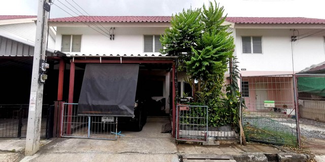 ขายด่วน เอื้ออาทรบ้านสร้าง เฟส 1 ถ.โรจนะ ต.บ้านสร้าง อ.บางปะอิน จ.พระนครศรีอยุธยารหัสทรัพย์ :16540ประเภท :ทาวน์เฮ้าส์ / ทาวน์โฮมโครงการ :เอื้ออาทรบ้านสร้าง เฟส 1 ถ.โรจนะที่ตั้ง :ถ.โรจนะ ต.บ้านสร้าง อ.บางปะอิน จ.พระนครศรีอยุธยาทาวน์เฮ้าส์ 2 ชั้น 20.9 ตรว. 2 ชั้น 2 ห้องนอน 2 ห้องน้ำ พื้นชั้นบนกระเบื้อง พื้นชั้นล่างกระเบื้อง ทำเลดี สภาพพร้อมอยู่ จอดรถสะดวก โครงการอยู่บนถนนโรจน�