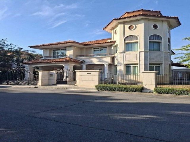 ให้เช่า บ้านเดี่ยว หมู่บ้านกรีนเนอรี่ วิลล์ รามคำแหง สไตล์โมเดิร์นคลาสสิค ตรงข้าม รพ.เกษมราษฎร์ เขตสะพานสูง