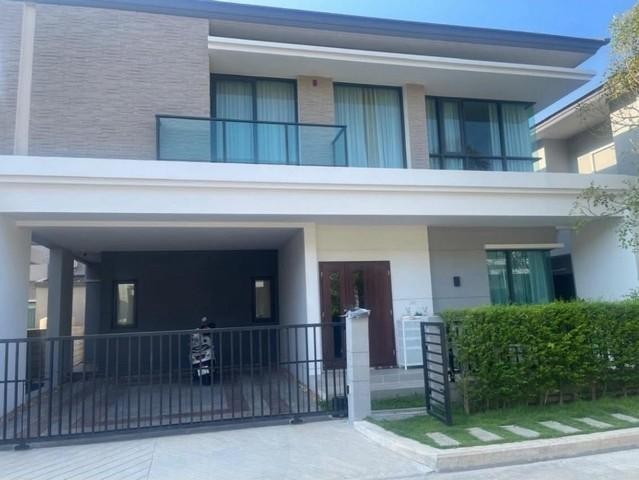 ให้เช่า บ้านเดี่ยว หมู่บ้าน เดอะ ซิตี้ พระราม9-รามคำแหง ตกแต่งพร้อมอยู่อาศัย การเดินทางสะดวกโครงการอยู่ติดถนนคู่ขนานกาญจนาภิเษก 