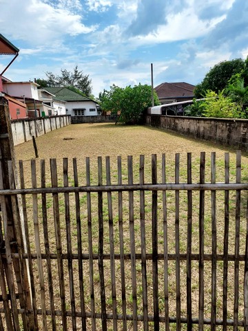 ต้องการขายที่พื้นที่120ตารางวา พร้อมปลูกบ้านได้เลย  อำเภอ สารภี  ต.ดอนแก้ว จ.เชียงใหม่