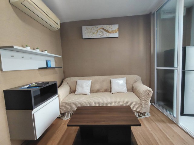 ให้เช่าคอนโด เดอะเบส สุขุมวิท 77 The Base Sukhumvit 77 Condo for rent(ใกล้ BTS อ่อนนุช เยื้องๆ ห้าง บิ๊กซีอ่อนนุช , ใกล้ตลาด ร้านค้า ร้านอาหารมากมาย ทำเลสะดวกสบาย)ห้องใหญ่ 30 ตรม.1ห้องนอน 1ห้องน้ำ 1ห้องนั่งเล่น 1ครัวปิด มีระเบียงชั้น 25ตึก Bวิวโล่งเฟอร์ครบ พร้อมเครื่องใช้ไฟฟ้าSmart TV , เครื่องซักผ้า , ตู้เย็น ,เครื่องทำน้ำอุ่น,เตาไมโครเวฟเตาไฟฟ้า+ที่ดูดควัน , แอร์ 2 เครื่อง , ประตูกลอนดิจิตอล================ค�