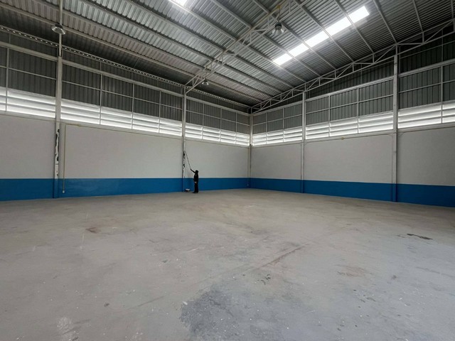 รหัสC7008 ให้เช่าโกดังสร้างใหม่พร้อมออฟฟิศ ขนาด 500ตารางเมตร ซอยบางปลา บางพลีใหญ่ สมุทรปราการ 