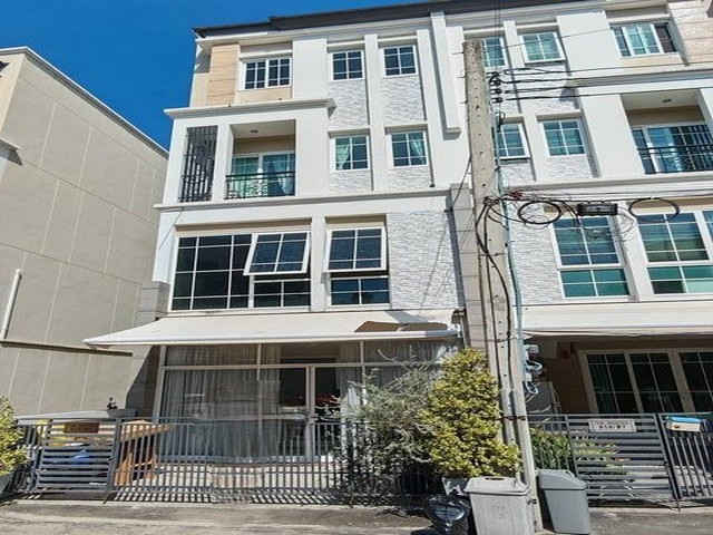 ให้เช่า ทาวน์โฮม 4 ชั้น โครงการ เดอะ มาสเตอร์ แอท บีทีเอส อุดมสุข ซอยสุขุมวิท103 สามารถทำออฟฟิศจดทะเบียนบริษัทได้