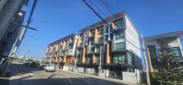 P1834 ขาย โฮมออฟฟิศ เจ ดับบลิว พาร์ค กรุงเทพกรีฑา  JW Park Home Office Krungthep Kreetha ใหม่มือ1 มีให้เลือกชมหลายยูนิต