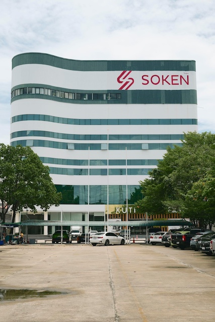 BST998 ให้เช่าออฟฟิศ 6 ชั้น พระราม 2 จดบริษัทได้ พร้อมโกดังและลิฟต์ขนสินค้า ติดถนนใหญ่