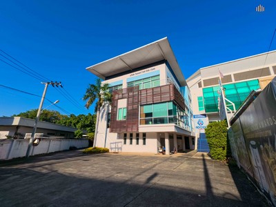 ขายอาคารสำนักงานทำเลธุรกิจติดถนนวิภาวดีรังสิตใกล้สนามบินดอนเมืองรถไฟฟ้าสายสีแดง ที่ดิน 683 ตร.ว. ใช้สอย 5,085 ตร.ม.