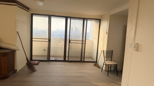  ขายคอนโด PST ชั้น 12A ห้อง 416–417 ขนาด 80 ตร.ม. | 1 ห้องนอน 1 ห้องโถง 2 ห้องน้ำ | ห้องใหญ่ ชั้นสูงคอนโด **PST (P.S.T. Condo Ville)**ชั้น **12A** ห้อง **416–417**พื้นที่ใช้สอย **80 ตารางเมตร****รูปแบบห้อง*** **1 ห้องนอน** ขนาดใหญ่* **1 ห้องโถง** โปร่ง สามารถจัดเป็นห้องนั่งเล่น/ทานข้าว* **2 ห้องน้ำ** สะดวกต่อการอยู่อาศัย* ฟังก์ชันลงตัว เหมาะทั้งอยู่เองและรีโนเวทเพิ่มมูลค่า **สภาพห้อง*** ห้องต้องทำการ **ปรับปรุงเพิ่มเติมบางส่�