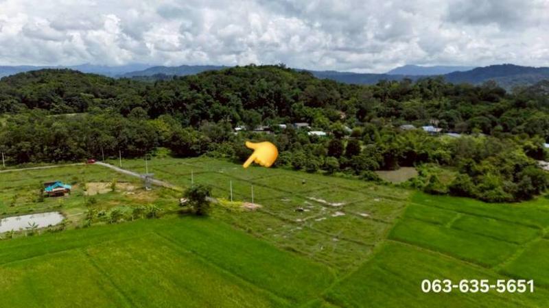 สนใจมาเที่ยวชมโทร ติดต่อ นกได้หลายช่องทางนะคะโทร. 061-494-9665โทร. 063-635-5651 (เบอร์นี้ไลน์เต็มค่ะ)ไลน์ไอดี : @nyland789(ไลน์คลิ๊กแล้วทักมาได้เลยค่ะ) https://lin.ee/R8sP0rj____________________________ที่สวย ถูก ดี ที่ดินเชิงเขา ตรว.ละ 3,000 ลดเหลือตรว.ละ 2,500โฉนดแบ่งแยกเรียบร้อยพร้อมโอนต.ศรีนาวา อ.เมืองนครนายก จ.นครนายกโฉนดครุฑแดงพร้อมโอนรูปที่สวยทุกแปลง เป็นที่ราบเชิงเขาสวยพิกัดแปลง https://maps.app.goo.gl/j1TWfCrRTuTxfY9a8(ตอนขับไปจริง g