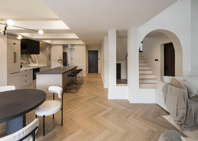 HS 1786 ขายหรือให้เช่าบ้านเดี่ยว 3 ชั้นหลังมุม ซอยสุขุมวิท71 ย่านปรีดีพนมยงค์ ใกล้รถไฟฟ้าBTSเอกมัย 