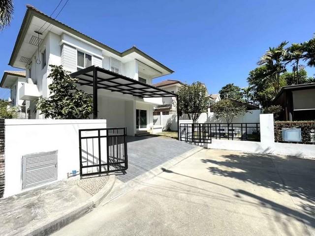 ให้เช่าบ้านเดี่ยว 2 ชั้น 60 ตร.ว. หมู่บ้านสราญสิริ รามอินทรา 2 หลังมุม ถนนปัญญาอินทรา