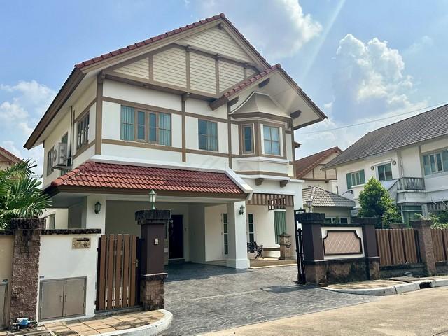 HR 6270 ให้เช่าบ้านเดี่ยว 2 ชั้น 3 ห้องนอน ลัดดารมย์ วัชรพล  รัตนโกสินทร์ รีโนเวทใหม่ เฟอร์พร้อมอยู่ ติดทางด่วนสุขาภิบาล 5