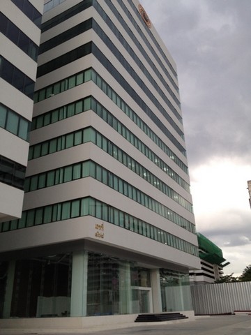 OFfice อาคารรุ่งโรจน์ธนกุง ขนาด = 1 SQ.WA 35000 บาท. ไม่ไกลจาก - ราคานี้ต้องรีบจอง กรุงเทพ