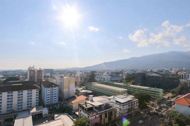 ขายเพียง 1,650,000 บาท 38.45 ตรม. #นครพิงค์ คอนโด #ใจกลางถนนห้วยแก้ว #วิวเมือง + #วิวภูเขา ห้องกว้าง อยู่สบาย วิวสวย | #โควต้าต่างชาติ