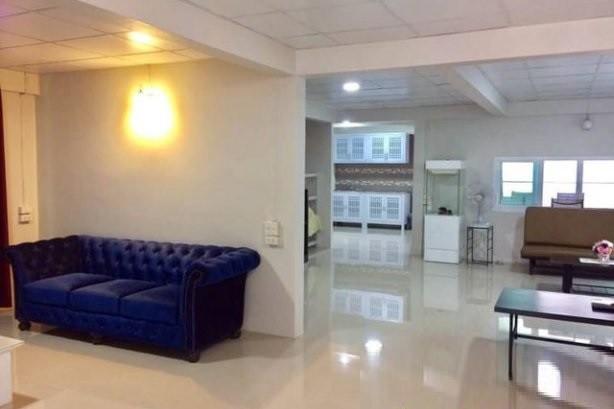 ให้เช่าบ้านเดี่ยว2ชั้นย่านลาดพร้าวโชคชัย4หมู่บ้านต.รวมโชคเหมะอยู่อาศัยใกล้เลียบด่วนMRTโชคชัย4