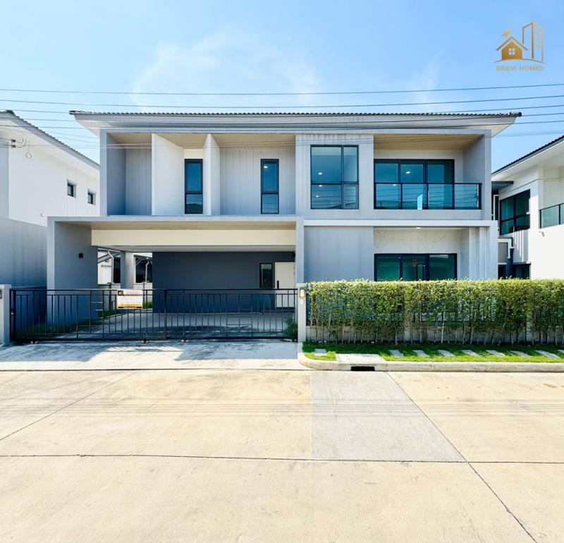 บ้านเดี่ยว พีเว่ ราชพฤกษ์-สิรินธร (บ้านใหม่) ขายขาดทุน !! ขายบ้านเดี่ยว พีเว่ ราชพฤกษ์-สิรินธร (บ้านใหม่) ลดราคาจากโครงการ 3.5 ล้าน !! โครงการ PYVE Ratchaphruek-Sirindhorn ที่ตั้ง : 96/29 ซอย 2 ตำบลวัดชลอ อำเภอบางกรวย นนทบุรี  คุณ ณัฐพล (เบนซ์) 098 - สอง ห้า หก - 5995  รายละเอียดทรัพย์ - เนื้อที่ 58.8 ตรว. พื้นที่ใช้สอย 291 ตรม. (ขนาดใหญ่สุดโครงการ) - บ้านเดี่ยว 2 ชั้น มี 4 ห้องนอน 5 ห้องน้ำ 1 ห้องรับแขก 1 ห้องครัว - 