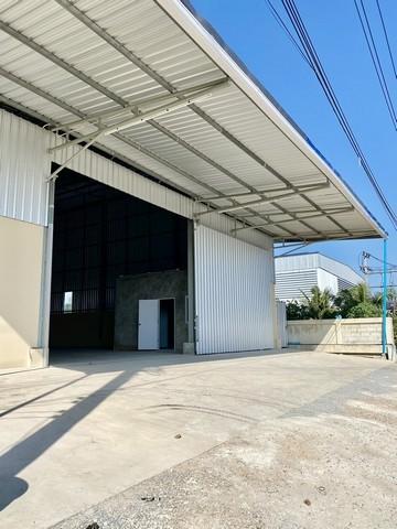 ให้เช่าโกดัง 800 ตารางเมตร หลังคาสูง ไฟฟ้า 3 เฟส บางกระดี่ 30 พระราม 2 แขวงแสมดำ เขตบางขุนเทียนติดต่อAgent : คุณเด่นชัย: 09-8481-8989:06-2839-4747ID Line :0984818989: https://line.me/ti/p/ezz8HbMifzWhatsApp :+66984818989: แอดไลน์ แคปหน้าจอสอบถามได้เลยครับโกดัง ซอยบางกระดี่ 30 แสมดำ พระราม 2ขนาดพื้นที่ 800 ตารางเมตร ภายในพื้นที่โกดังกว้าง- หลังคาสูงไฟฟ้า 3 เฟส สำนักงาน พร้อมเครื่องปรับอากาศมีพื้นที่จอดรถที่ตั้ง ซอย บางกระดี่ 30 แขวงแสม�