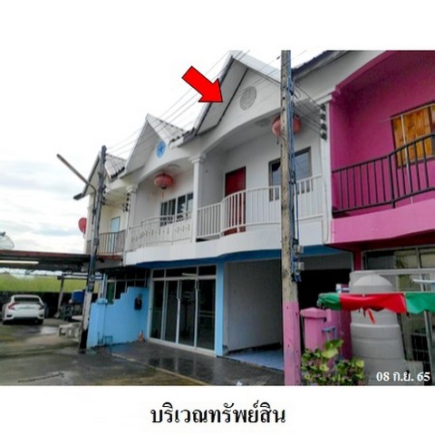   รหัสทรัพย์ (Code ID)  : PMS-3A1963  ราคา    1,574,000   บาท  ▸ เนื้อที่  32.0 ตร.ว.   ▸ 4 ห้องนอน 4 ห้องน้ำ    ▸ 1 ที่จอดรถ   บ้านหันไปทางทิศ ตะวันออก  พิกัดทรัพย์ : https://maps.app.goo.gl/gxUCN49VAk7QEyoz9  สถานที่ใกล้เคียง   ▸ใกล้โรงพยาบาลแก้งคร้อ  ▸ใกล้ที่ว่าการอำเภอแก้งคร้อ  ▸ใกล้วัดชัยสามหมอ   ▸ใกล้ตลาดสดแก้งคร้อ มูลนิธิสว่างพุทธธรรมสถาน   สอบถามเพิ่มเติม / นัดชม โทร. 097-419-5982(พลอย) โทร. 096-932-4624(ออมสิน) Line : @panaya (มี@ด้านหน้า)  ปรึกษาสินเ