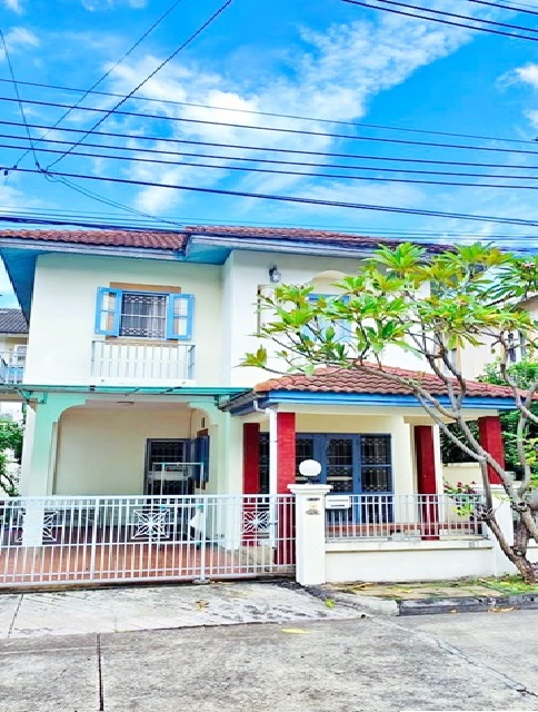 ทำเลเกษตร-นวมินทร์ 40ตร.วา.150 ตร.ม.สุคนธสวัสดิ์28-36 เดอะวอล์ค เกษตรนวมินทร์ 450ม.ให้เช่าบ้านเดี่ยว 2 ชั้น  รร.สตรีวิทยา 2 1.3 กม. พร้อมเฟอร์ฯ และเครื่องใช้ไฟฟ้าครบ 3 นอน 2 น้ำ 21,998 B-M. เหมาะอยู่อาศัย ใกล้แหล่งไลฟ์สไตล์ รพ.นวเวช 3.1 กม. ปลอดภัย เข้าออกได้หลายเส้นทาง เลียบด่วนรามอินทราSatri Witthaya 2 Sch. 1.3 km. Sukonthasawat 28-36 The Walk Kaset Nawamin 450m. 2 story detached house for rent Kaset Nawamin area 37 sq.wa. 148 sq.m.Fully furnished with appliances 3 bed 2 bath 21,998 B-M. Suitable for living Close to lifestyle amenities 3.1 km. to Nawavej H