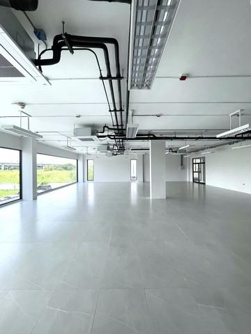 ให้เช่า สำนักงาน สร้างใหม่ 4 ชั้น อาคาร พัฒนาการ 31 พื้นที่รวม 872.68 ตร.ม. แบ่งเช่าเป็นชั้นได้ มีลิฟต์ ค่าเช่า: 100,000 บาท/เดือน/ชั้นค่าเช่ารวม: 400,000 บาท/เดือนสัญญาเช่าขั้นต่ำ 3 ปี มัดจำ 3 ล่วงหน้า 1ติดต่อ คุณช่อผกา โทร 0616198565 LINE 0616198565สำรอง LINE 0812523279 ส่งลิ้งก์ไว้ได้เลยอาคาร พัฒนาการ 31อาคาร 4 ชั้น แบ่งเช่าพร้อมใช้งาน พื้นที่รวม 872.68 ตร.ม.ชั้น 1: 203.32 ตร.ม. (มีห้องไฟฟ้า + ห้องเก็บของ)ชั้น 2–4: ชั้นละ 223.1