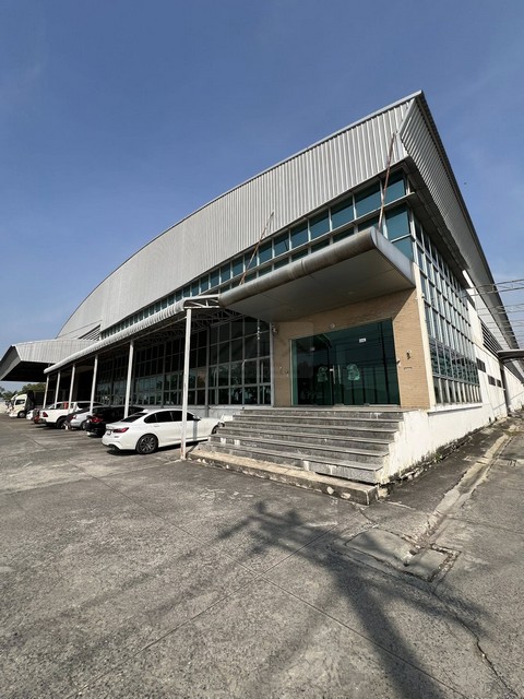 ขายโรงงานเฟอร์นิเจอร์ บนที่ดิน 12 ไร่ พื้นที่กว่า 13,525 ตรม. อำเภอไทรน้อย นนทบุรี