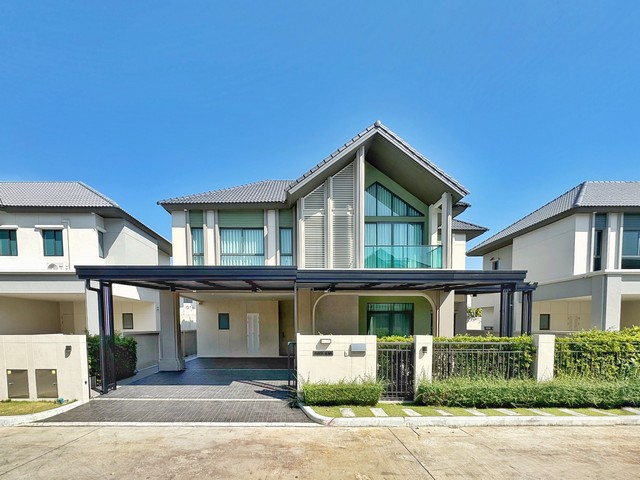 ขายบ้านเดี่ยวหรู บางกอก บูเลอวาร์ด เวสต์เกต 80 ตร.ว. พร้อมอยู่ | SC Asset ทำเลศักยภาพ ติดถนนกาญจนาภิเษก ใกล้รถไฟฟ้าสายสีม่วง( Bangkok Boulevard Westgate)สไตล์ยุโรป French / Mediterranean Inspired บ้านใหญ่ บิ๊วท์อินครบ พร้อมเข้าอยู่ทันทีราคาพิเศษเพียง 12.5 ล้านบาท(บ้านสภาพสวย คุ้มทั้งทำเลและฟังก์ชัน)รายละเอียดบ้าน • ที่ดิน 80.1 ตร.ว. • พื้นที่ใช้สอย 248 ตร.ม. • 4 ห้องนอน | 4 ห้องน้ำ • ห้องรับแขก | ห้องครัว | ห้องซักล้าง