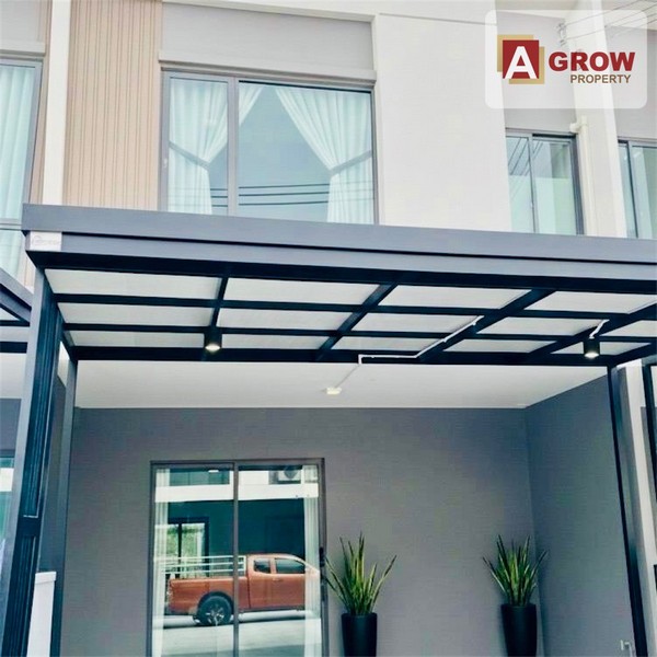 ให้เช่าโครงการพลีโน่ สุขุมวิท-บางนา3 บ้านสวย เฟอร์ฯครบ ตกแต่งเรียบร้อย พร้อมเข้าอยู่ที่ตั้ง : ตำบลบางแก้ว อำเภอบางพลี จังหวัดสมุทรปราการรหัสทรัพย์ : AGT01231ราคาเช่า : 38,000 บาท/เดือนรายละเอียดทรัพย์ :- ทาวน์เฮ้าส์ 2 ชั้น- เนื้อที่ 18 ตรว.- พื้นที่ใช้สอย 110 ตรม.- 3 ห้องนอน- 2 ห้องน้ำ- 1 ห้องครัว- 1 ห้องโถง- 2 จอดในบ้าน- หน้าบ้านหันทิศเหนือ ตามหลักฮวงจุ้ย รับลมเย็นไม่ร้อน- รับต่างชาติ