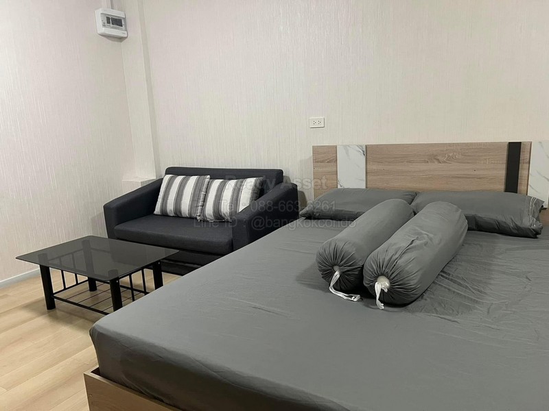 รหัสทรัพย์ : CR6901-0015คอนโด บางแค ซิตี้ คอนโด / Bangkae City Condoรายละเอียดห้องขนาดห้อง 24.5 ตร.ม. ชั้น 81 ห้องนอน 1 ห้องน้ำ เฟอร์นิเจอร์+เครื่องใช้ไฟฟ้า- ทีวี - แอร์ - โต๊ะกินข้าว- ตู้เสื้อผ้า- โซฟา- เตียง + ที่นอนค่าเช่า 6,000 บาท/เดือน (ราคาเช่ารวมค่าส่วนกลาง)- ชำระค่ามัดจำ 2 เดือน- ชำระค่าเช่าล่วงหน้า 1 เดือน- ระยะเวลาสัญญาขั้นต่ำ 1 ปี_ _ _ _ _ _ _ _ _ _ _ _ _ _ _ _ _ _ _ _ _ _สิ่งอำนวยความสะดวก- สระว่าย- ฟิตเนส- ระบบคีย์