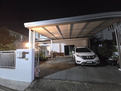 ขายบ้านเดี่ยว2ชั้น หมู่บ้านดีพร้อม ดิไพรม์มารี Renovateใหม่ทั้งหลัง คุ้มที่สุดย่านเทพารักษ์!! ขนาด 63 ตร.วา. ใช้สอย170 ตร.ม..หมู่บ้านดีพร้อม ดิไพรม์มารี- บ้านเดี่ยว2ชั้น ขนาด 67ตร.วา- Renovateใหม่ ปูกระเบื้องทั้งหลัง พร้อมต่อเติมห้องเพิ่ม- พื้นที่ใช้สอยบ้าน 170 ตร.ม- 3 ห้องนอน 2 ห้องน้ำ 2ห้องอเนกประสงค์ 1ห้องครัว- ใกล้แหล่งจ้างงาน.**ขายในราคาเพียง 4,700,000 บาท เท่านั้น!!**บ้านสวยสภาพใหม่ รา�