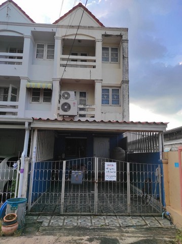 ขายด่วน บ้าน 3 ชั้น หมู่บ้านธนพร ลำลูกกาคลอง 2 ติด Makro ใกล้ BTS คูคต 4 กม.ทาวน์โฮม 3 ชั้น 3 ห้องนอน ทำเลดีเดินทางสะดวกลำลูกกา-คูคตรายละเอียด:✅ ทาวน์โฮม 3 ชั้น, 3 นอน 3 ห้องน้ำ✅ บ้านหลังริม ที่ดิน 16 ตรว.✅ บ้านเปล่าพร้อมแอร์ 2 ตัว, ปั๊มน้ำ✅ ราคาเพียง 1.89 ล้านบาท ผ่อนสบาย✅ ทำเลศักยภาพ: ติด Makro นาทองเจริญ, ใกล้ Lotus และร้านอาหารครบวงจร✅ การเดินทาง: ใกล้ BTS คูคต เพียง 4 กม. เข้า-ออกเมืองง่าย♦︎♦