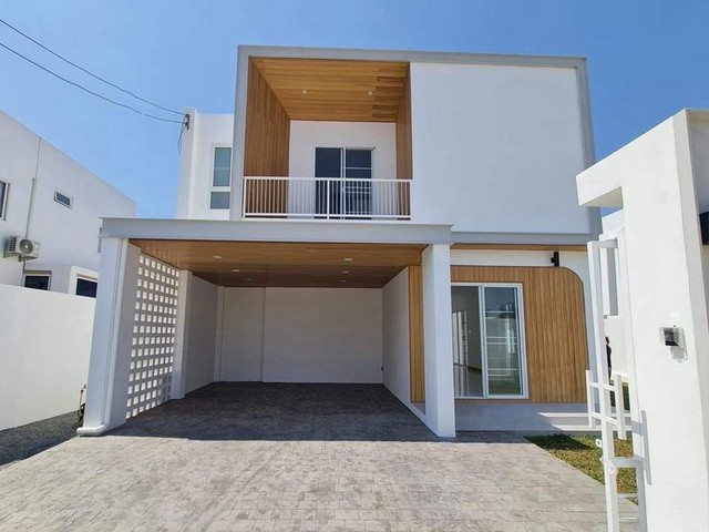 ให้เช่า 25,000 บาท/เดือน #โซนสารภี 63 ตรว. ใกล้ตลาดป่างิ้ว  – ท่าวังตาล #บ้านพร้อมเข้าอยู่ สิ้นเดือน สิงหาคม3 ห้องนอน 3 ห้องน้ำ 1 ห้องเลี้ยงสัตว์2 ที่จอดรถที่ดิน 63 ตรว. พื้นที่ใช้สอย 250 ตรม. (น้ำไม่ท่วม)แอร์ 2ตัว ,โซฟา ,โต๊ะกินข้าว ทีวี จอใหญ่ตามภาพ ฟรีWiFi เงื่อนไขสัญญา สัญญา 1 ปี ประกัน 2 เดือน + ค่าเช่าล่วงหน้า 1 เดือนใกล้ถนนวงแหวนรอบสาม ใกล้ตลาดนัด ป่างิ้ว และเซเว่น เดินทางไปสนา�