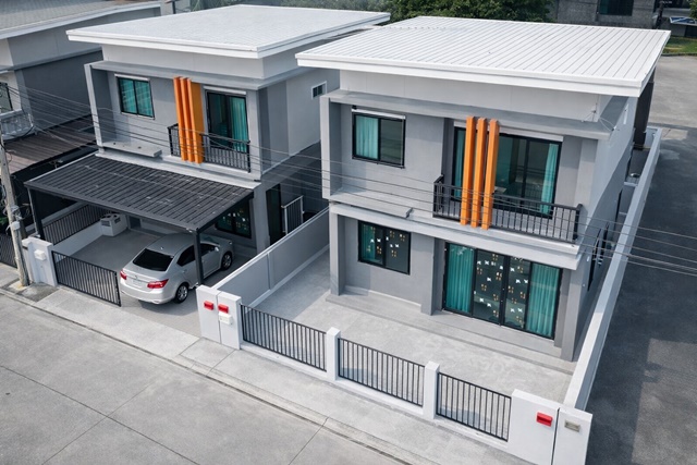 เชียงใหม่ Star Avenue 5 หางดง 1.8 กม.ให้เช่าทาวน์โฮม 2 นอน 2 น้ำ Big C หางดง 3.6 กม. แยกสะเมิง 1.3 กม.