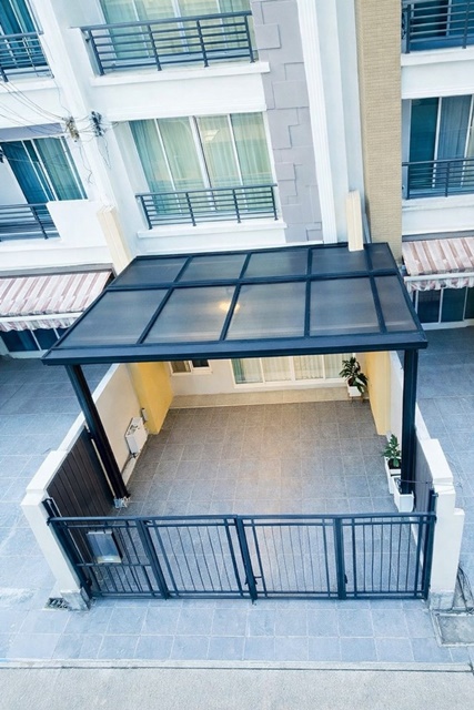 ถ.ลาดกระบัง1-5 อ่อนนุช91 สุขาภิบาล2 สุขุมวิท77 วงแหวน  3นอน  ARL ลาดกระบัง 2.9กม.ให้เช่าทาวน์เฮาส์ บ้านกลางเมือง 3 น้ำ 31,999 B-M.โรบินสัน ลาดกระบัง 1.6 กม. เหมาะอยู่อาศัย สภาพดี สะอาด บ้านพร้อมอยู่ เฟอร์นิเจอร์ครบ ใกล้สนามบินสุวรรณภูมิLadkrabang Rd. 1-5 Onnut91 Sukhaphiban2 Sukhumvit 77 OnNut Outer RingRoad 3bed ARL Lat Krabang 2.9km. Townhouse for rent BaanKlangMuang   3 bathrooms 31,999 B-M. Robinson Lat Krabang 1.6 km. Suitable for living good condition clean ready to move in fully furnished near Suvarnabhumi Airportถ.ลาดกระบัง1-5 อ่อนนุช91 สุขาภิบาล2 สุขุมวิท77