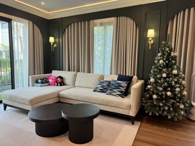 ดีไซน์หรู Modern Luxury พร้อม Private Courtyard กลางบ้านหลังมุมติดสวนส่วนกลาง คุ้มค่าสุด !! ขายบ้านเดี่ยวหรู 2 ชั้น Luxury Modern โครงการ วีวัลดีบางนา (Vivaldi Bangna ) จาก REAL ASSET  70.7 ตร.ว ใกล้ Mega บางนา , ให้ลทางด่วน และสนามบินสุวรรณภูมิ! ด่วน.ที่ตั้ง: ซอยวัดคลองปลัดเปรียง และถนนศรีนครินทร์ (ซอยศรีด่าน 22) ตำบลบางแก้ว อำเภอบางพลี จังหวัดสมุทรปราการGoogle Maps: https://maps.app.goo.gl/q7zy8HLe1m6gurSt5?g_st=ic.รายละเอียดบ้าน- โครงการ Vivaldi บางนา- บ้านเ�