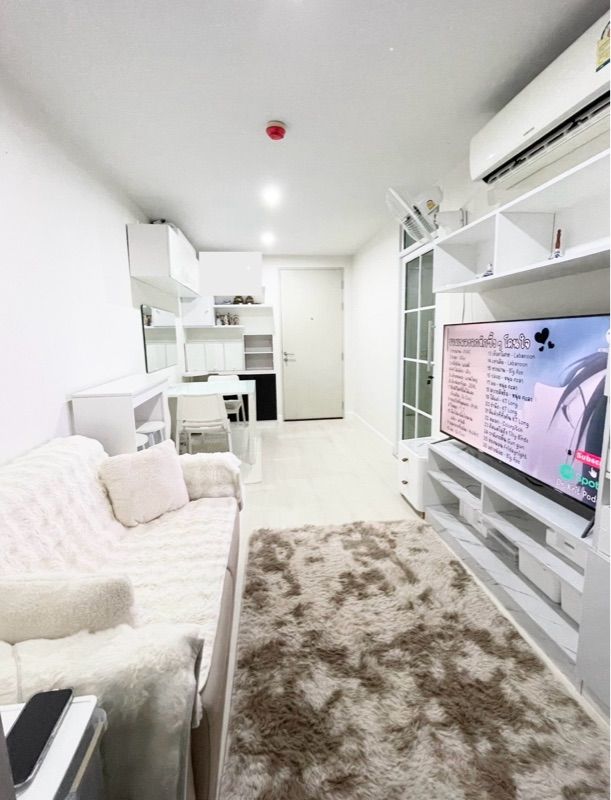 ขายคอนโด สัมมากรเอสเก้า คอนโด low-rise วิวสระว่ายนํ้า       