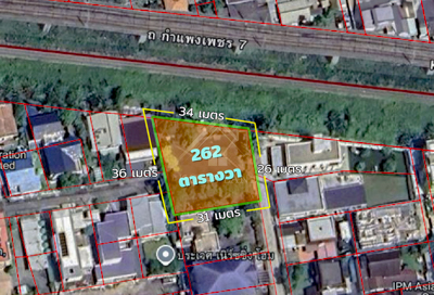 BHL1193ที่ดิน 262 ตารางวา พร้อมสิ่งปลูกสร้าง พัฒนาการ 39ที่ตั้ง : ถ.พัฒนาการ 39 แยก 1 แขวงสวนหลวง (พระโขนงฝั่งเหนือ) เขตพระโขนง  กรุงเทพรายละเอียด  - เนื้อที่ 262 ตร.ว. - กว้าง 36 เมตร ลึก 345 เมตร- พร้อมห้องเช่าและห้องน้ำในตัวจำนวน 12 ห้อง- เหมาะกับการสร้างที่อยู่อาศัย  ออฟฟิส สำนักงาน หรืออพาร์ทเม้นท์- ผังเมืองสี ส้ม สถานที่ใกล้เคียง - ใกล้ แอร์พอร์ตลิงค์ ( Airport link )  หัวหมาก- ใกล้โลตัสพัฒ�