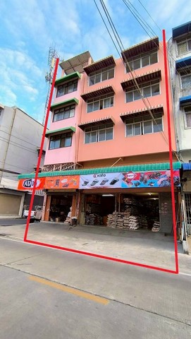 AOM 2448อาคารพาณิช 4 ชั้น จำนวน 3 คูหาติดกัน ซอยกำนันแม้น 13 แยก 31 แขวงบางบอน เขตบางขุนเทียน กรุงเทพฯ ราคา 28,000,000 บาทอาคารพาณิชย์ทำเลดี ติดห้างบิ๊กซี กัลปพฤกษ์ ใกล้ถนนกัลปพฤกษ์ขายด่วน อาคารพาณิชย์ 4 ชั้น จำนวน 3 คูหาติดกันเนื้อที่รวม 57.8 ตารางวาพื้นที่ใช้สอย ประมาณ 894 ตารางเมตรตั้งอยู่ซอยกำนันแม้น 13 แยก 31แขวงบางบอน เขตบางขุนเทียน กรุงเทพจอดรถหน้าอาคาร 2 คัน และด้านข้าง 3 คั�