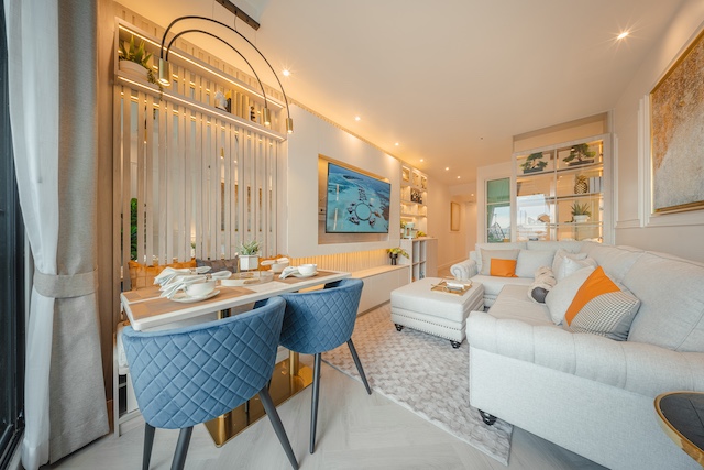 BH3866 ให้เช่าคอนโด Supalai Casa Riva 2 พระราม 3 วิวแม่น้ำ ห้องใหญ่ 64 ตรมติดต่อAgent คุณบัวโทร 093-646-4597LINE ID Bua09335,000 บาทต่อเดือนคอนโดให้เช่าทำเลพระราม 3 ติดถนนเจริญกรุง วิวแม่น้ำเจ้าพระยา ใกล้โรงเรียนอินเตอร์ โรงพยาบาล และย่านธุรกิจสาทร สีลม เดินทางสะดวกด้วย BRT และทางด่วนรายละเอียดห้องคอนโด Supalai Casa Riva 21+1 ห้องนอน1 ห้องน้ำพื้นที่ใช้สอย 64 ตารางเมตรชั้น 18 (อาคารสูง 19 ชั้น)วิวแม่น้ำเจ้าพระยาระเบีย