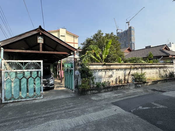 ขายบ้านเดี่ยว ซอยรามคำแหง 48 ห่างถนนรามคำแหง เพียง 200 เมตร