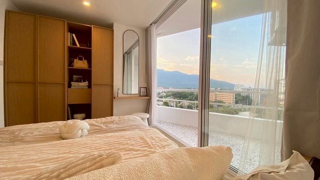 คอนโดวิวหายาก วิวดอยสุเทพ วิวเมือง ห้องมุม เจ็ดยอด       