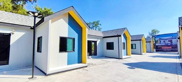 ฟิวเจอร์พาร์ค รังสิต 5 กม. เมเจอร์ รังสิต 5 กม. ตลาดคลองสาม 1.5 กม.บ้านเดี่ยวให้เช่า ฟังก์ชัน 1 นอน 1 น้ำ  บ้านใหม่ เฟอร์ฯครบ