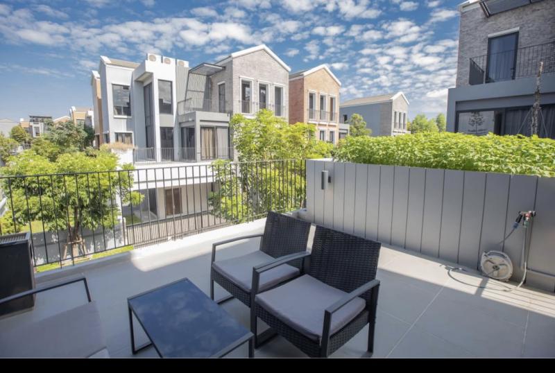 ให้เช่าบ้านเดี่ยว 3 ชั้น 55วา 4นอน 6 น้ำ แอร์ เฟอร์ ครบ ถนนเลียบทางด่วน สุคนธสวัสดิ์